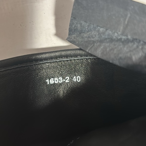 Gucci Black Calfskin Knee-High Boots w OG Box - Picture 6 of 6